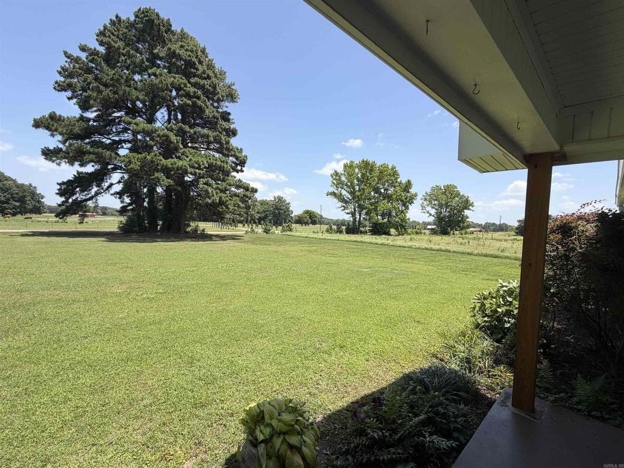 14738 Faulkner Lake Rd - Photo 4 of 46