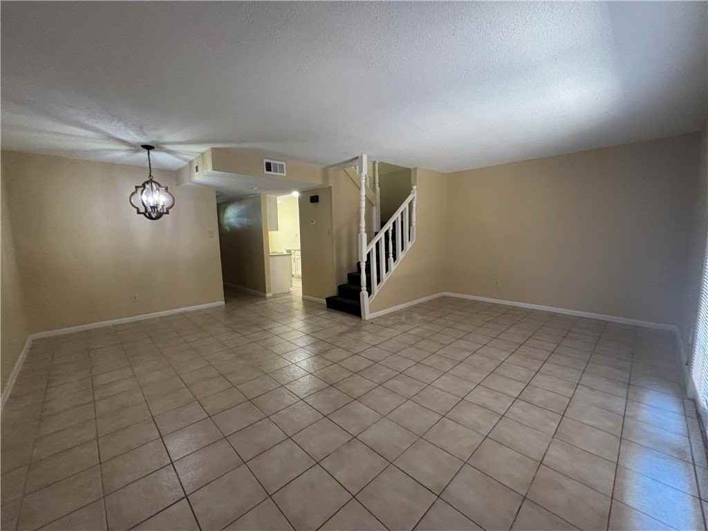 4206 Walnut Hills Dr #D - Photo 4 of 13