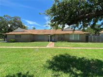 536 W Yoakum Ave - Photo 1 of 1