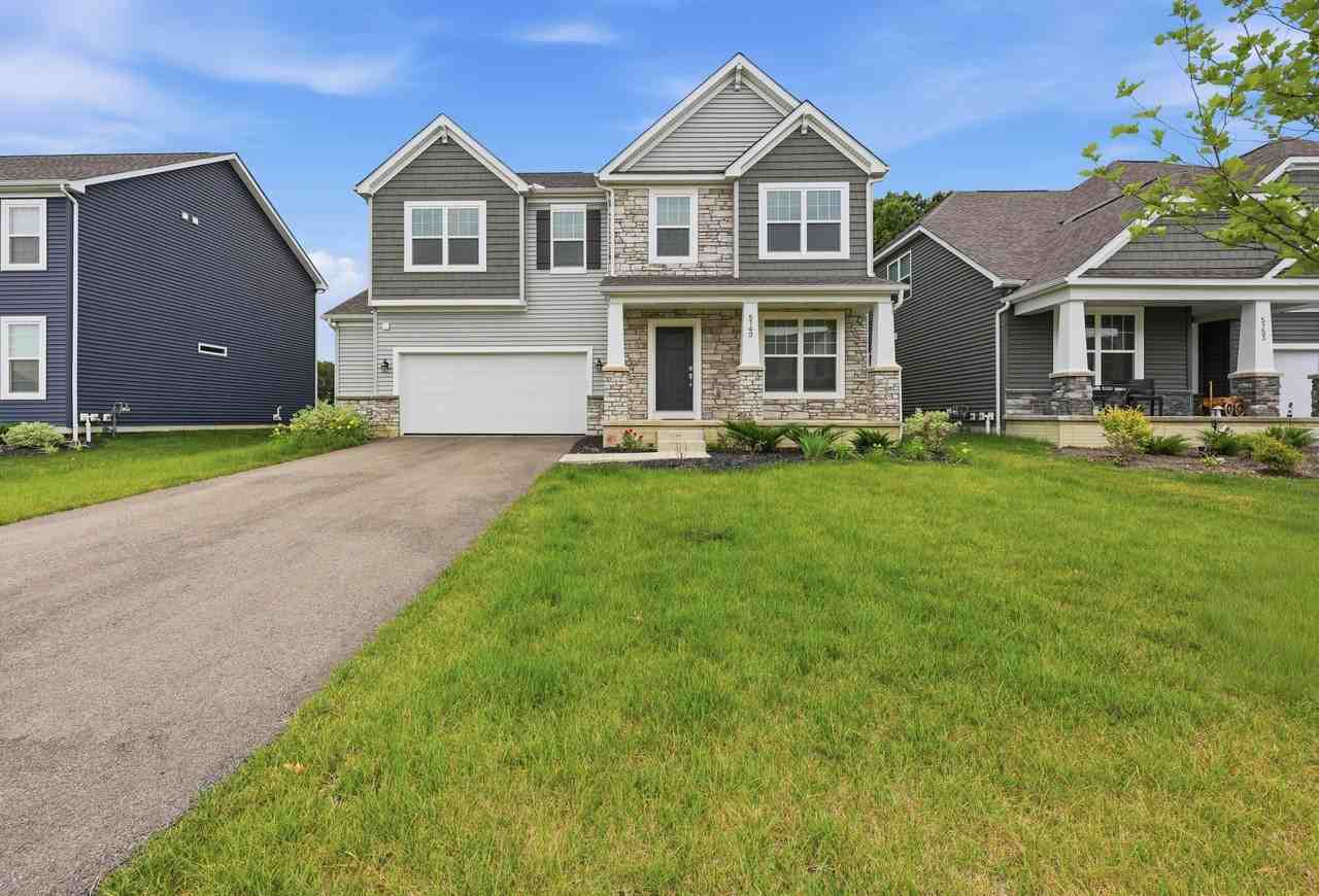 5749 Shadowfair Ln - Photo 2 of 46