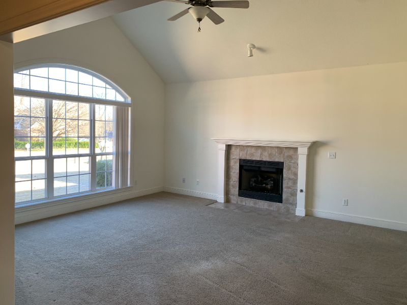 702 Tunbridge Dr - Photo 4 of 25