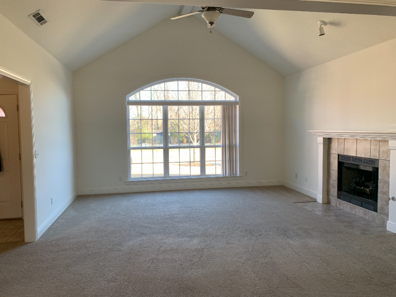 702 Tunbridge Dr - Photo 5 of 25