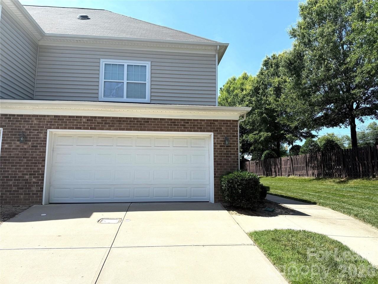 11504 Amarone Dr - Photo 2 of 16