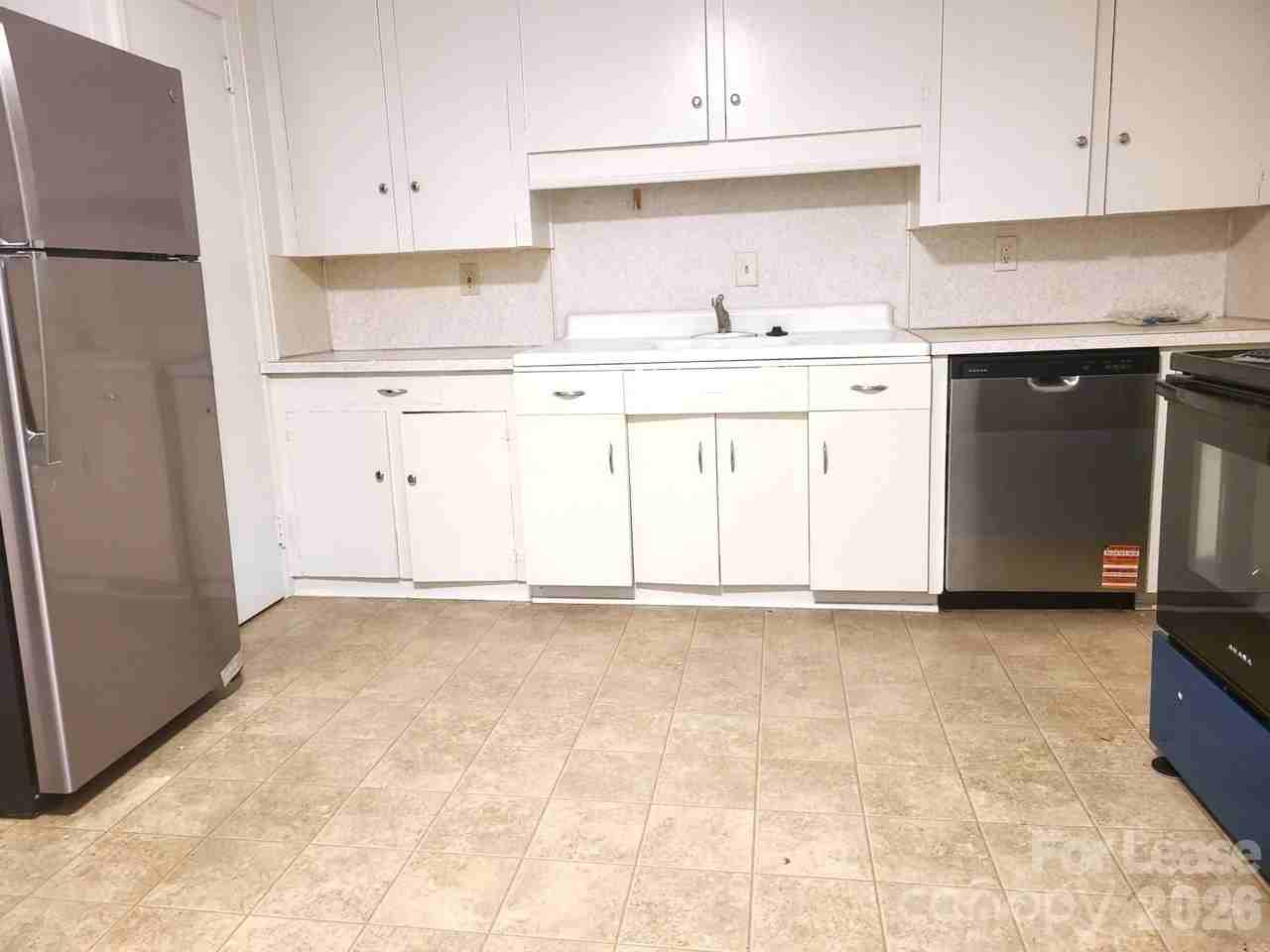 2245 Crescent Ave #2 - Photo 2 of 12