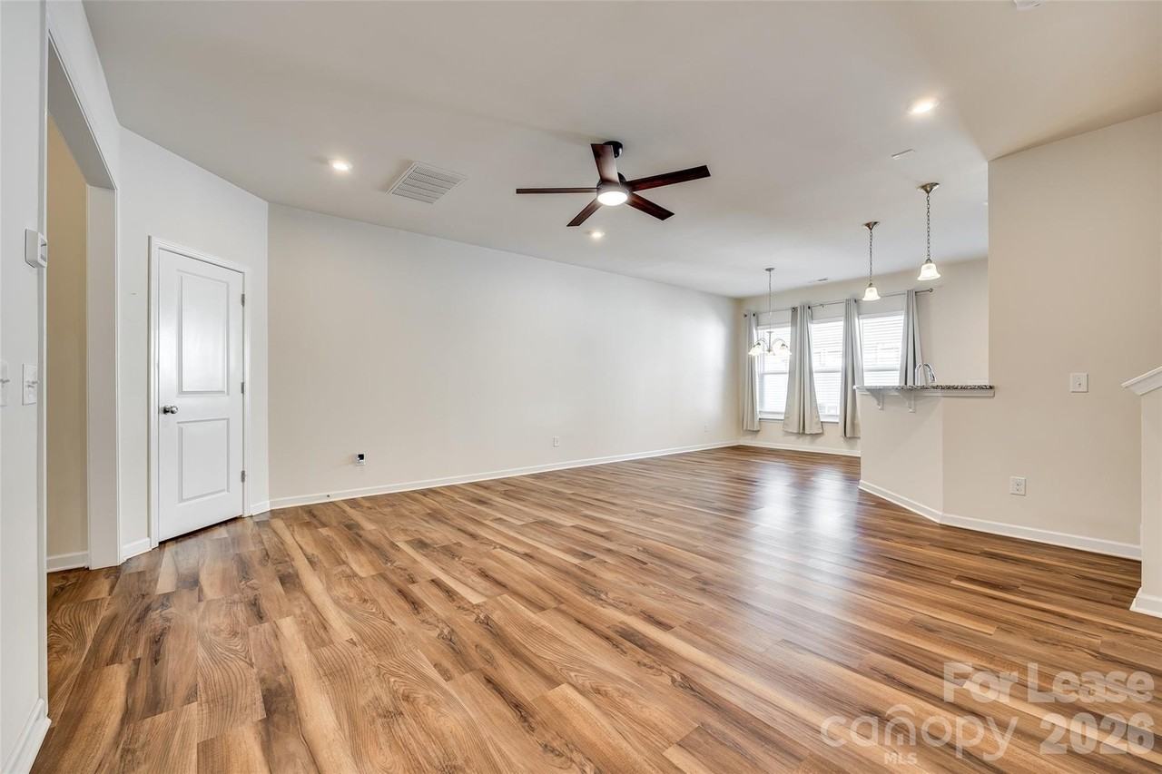 524 Hunters Dance Rd - Photo 5 of 29