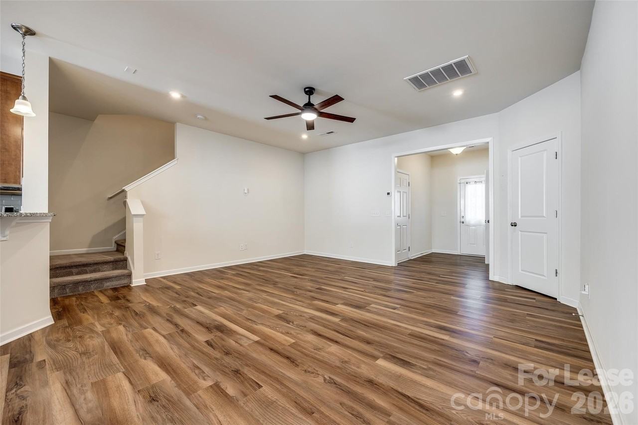 524 Hunters Dance Rd - Photo 6 of 29