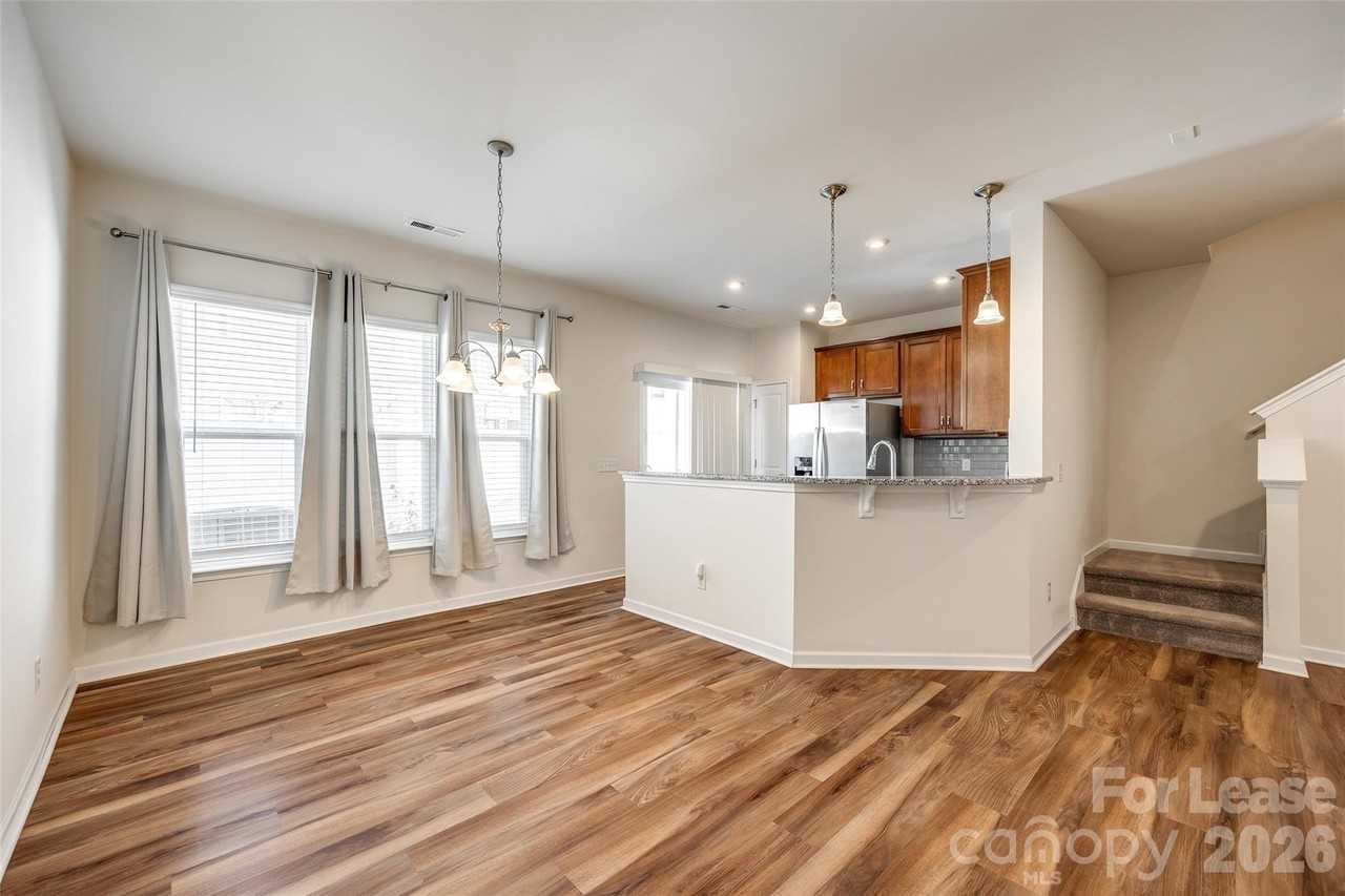524 Hunters Dance Rd - Photo 7 of 29