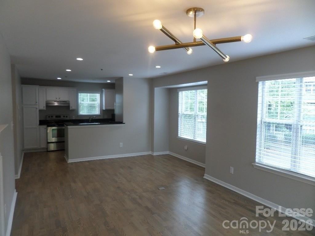 424 Mather Green Ave #N - Photo 5 of 10