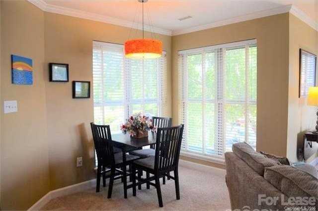 1313 Torrence Cir - Photo 5 of 20