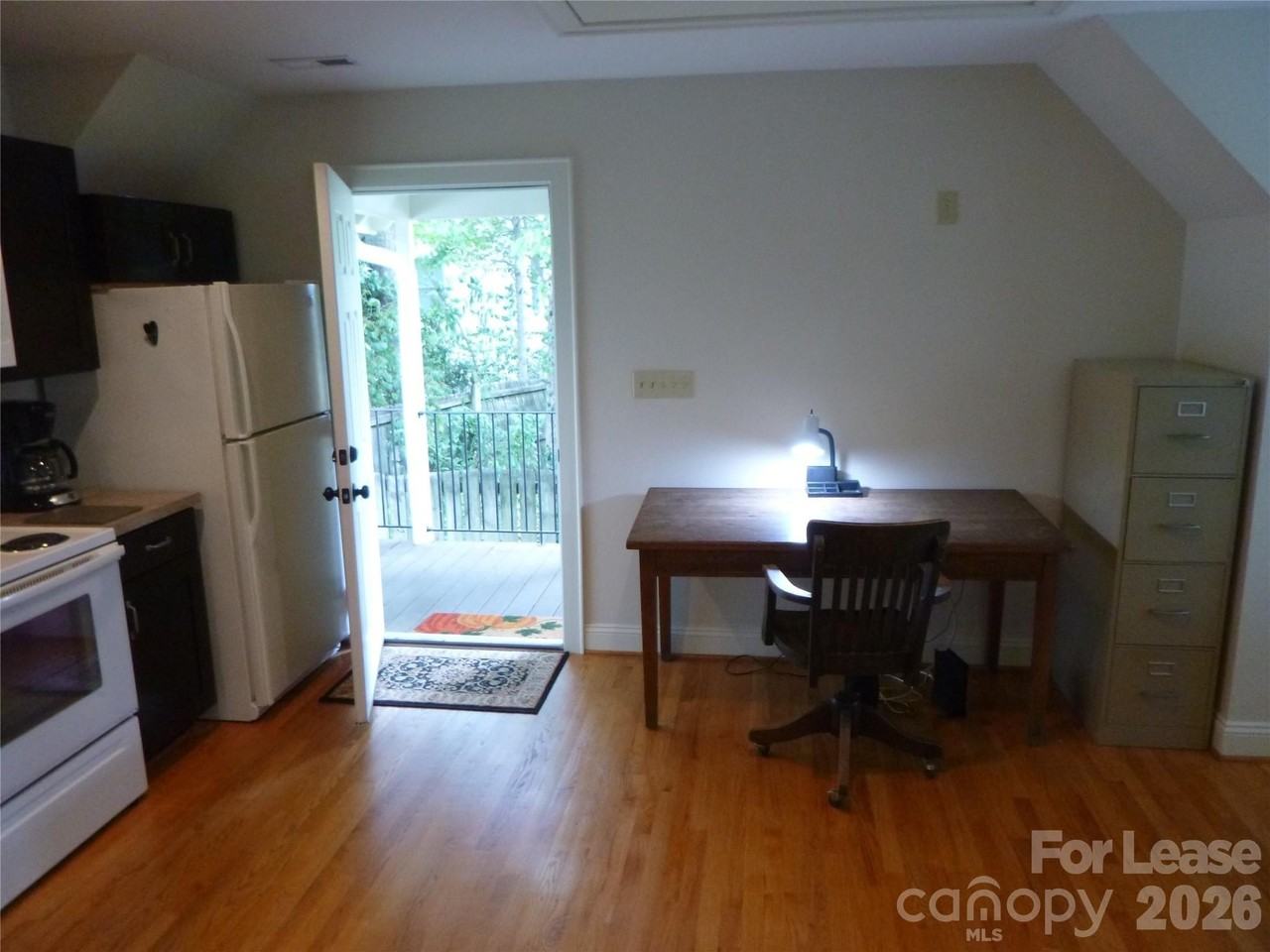 3041 Park Rd - Photo 7 of 13