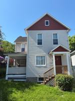 featured image of 926 Bloom St