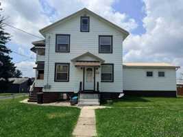 featured image of 608 Lamberd Ave