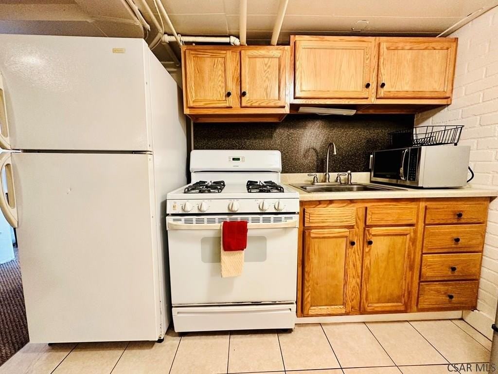 913 Old Scalp Ave - Photo 5 of 9