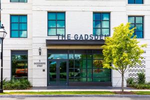 featured image of 5 Gadsdenboro St #509