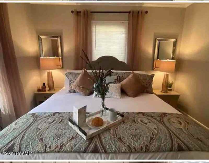404 N Landry Dr - Photo 6 of 15