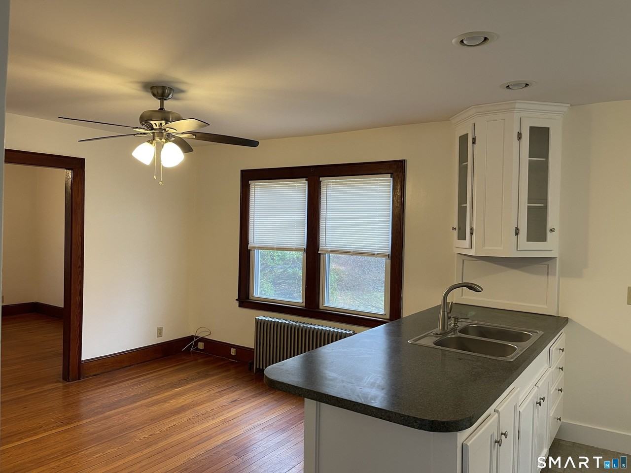 6 Silver Dr #1 - Photo 2 of 14