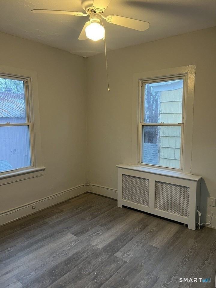 50 W Washington Ave #50 - Photo 4 of 6