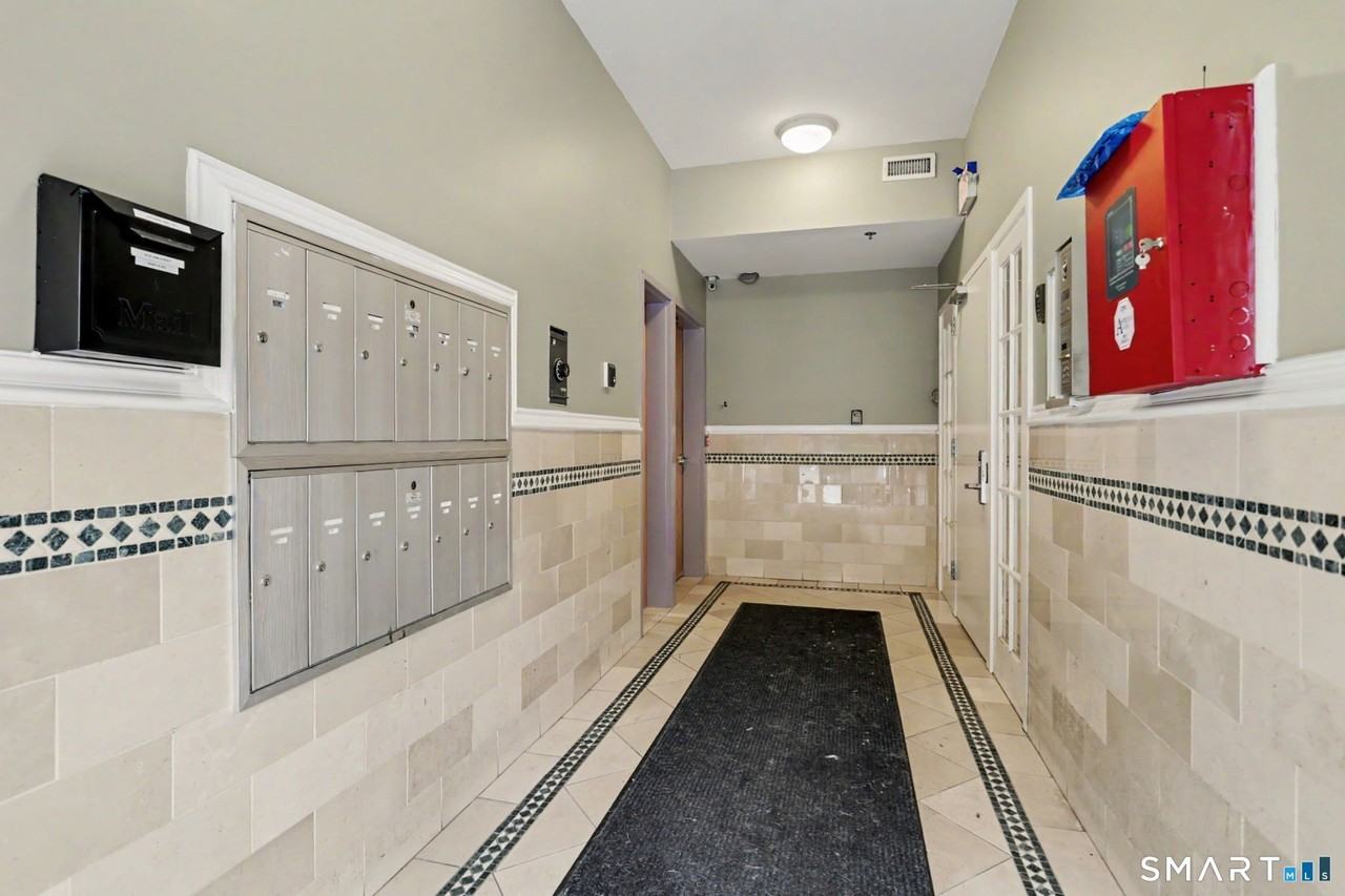 1618 Ann St #35 - Photo 3 of 22