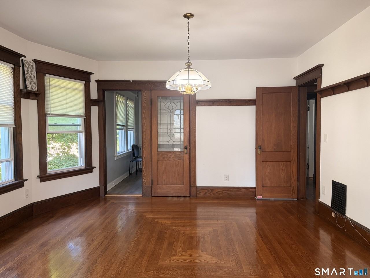 42 Pendleton St #2 - Photo 4 of 12