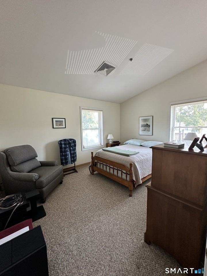 179 Main St #A - Photo 7 of 16