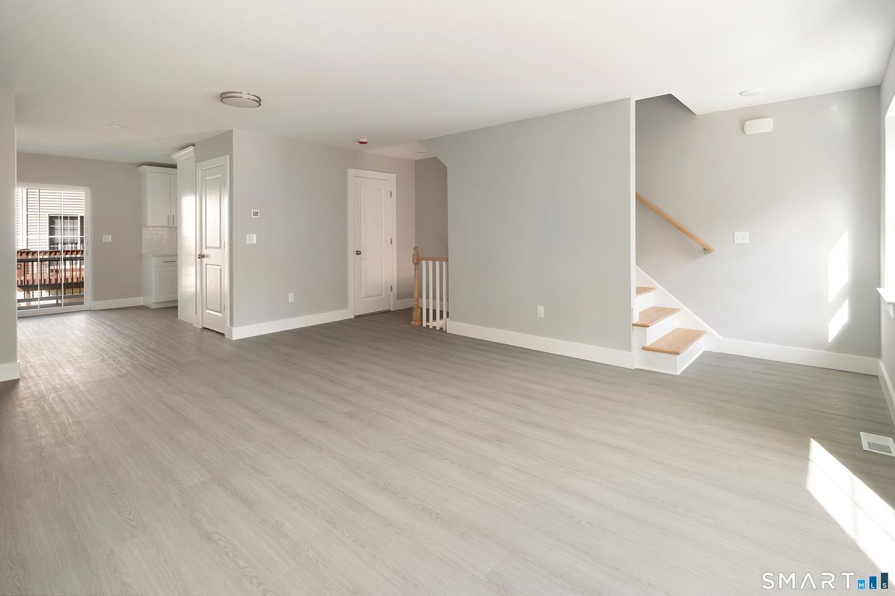 91 Taft Pt #9 - Photo 2 of 22