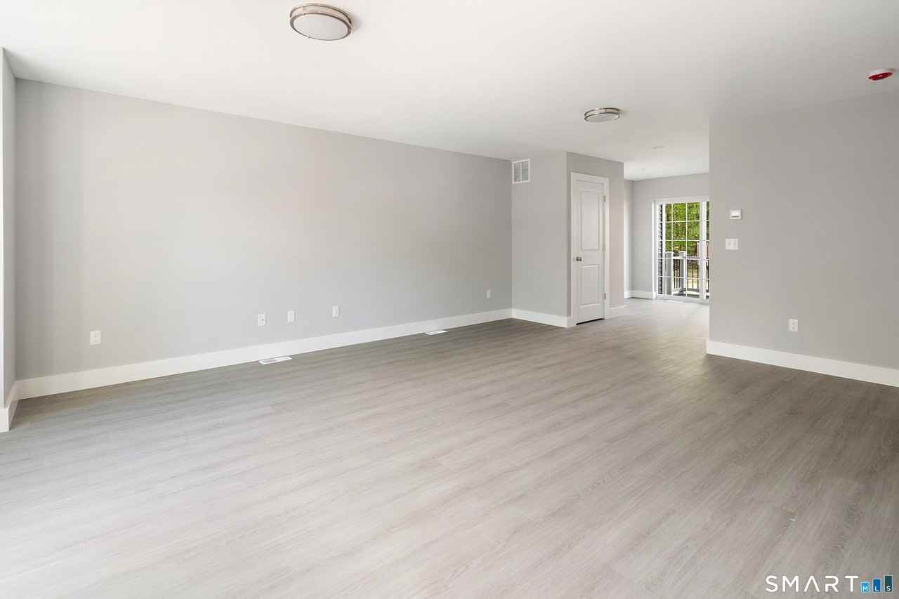 91 Taft Pt #9 - Photo 5 of 22