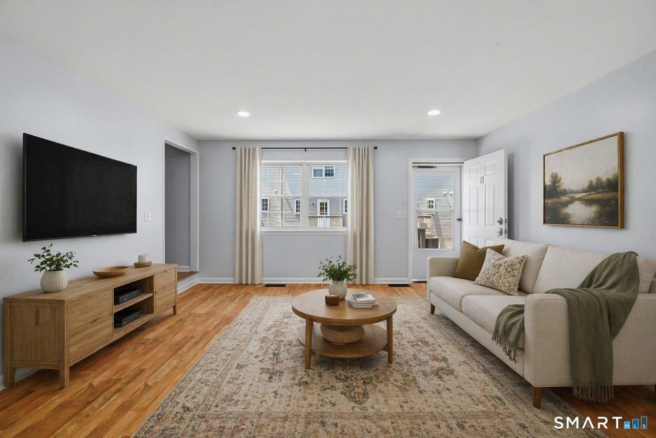 1 Union Ave #11 - Photo 3 of 35