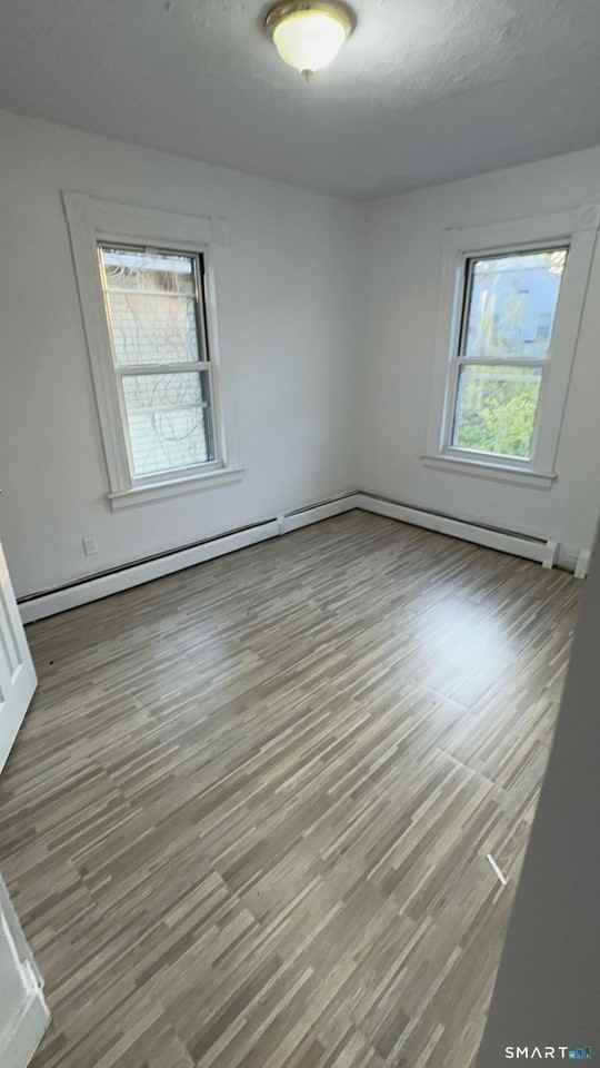 1036 Maplewood Ave #1 - Photo 7 of 14