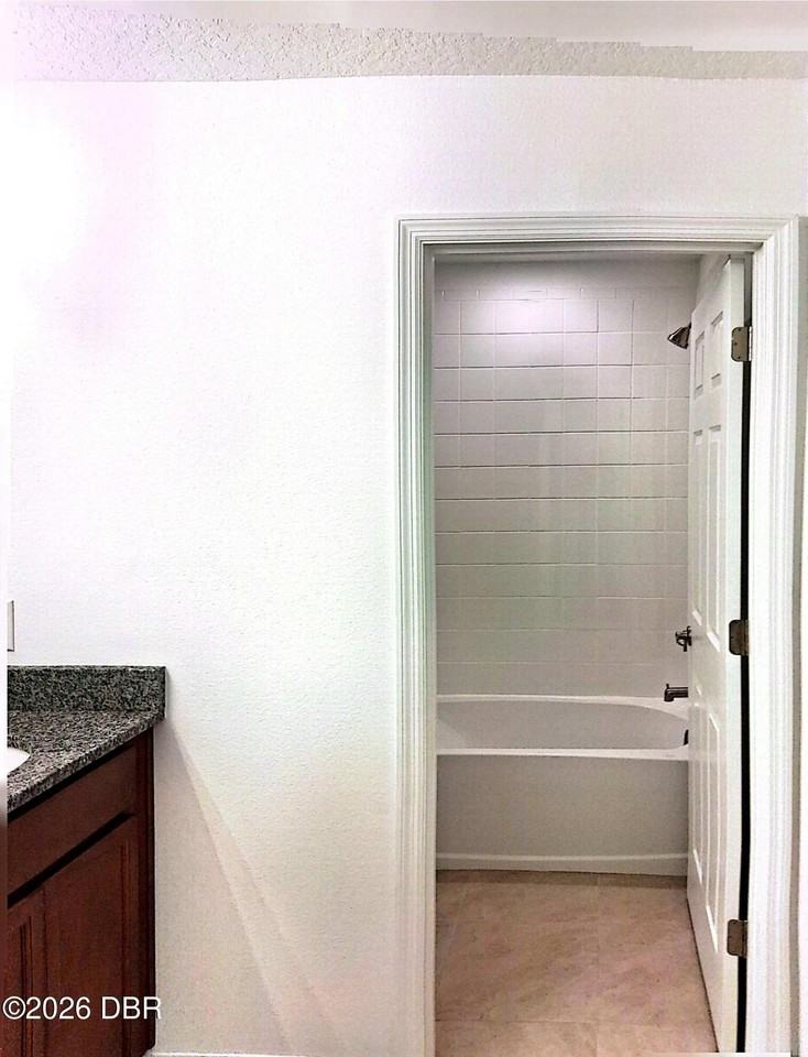772 Fairfields St - Photo 5 of 9