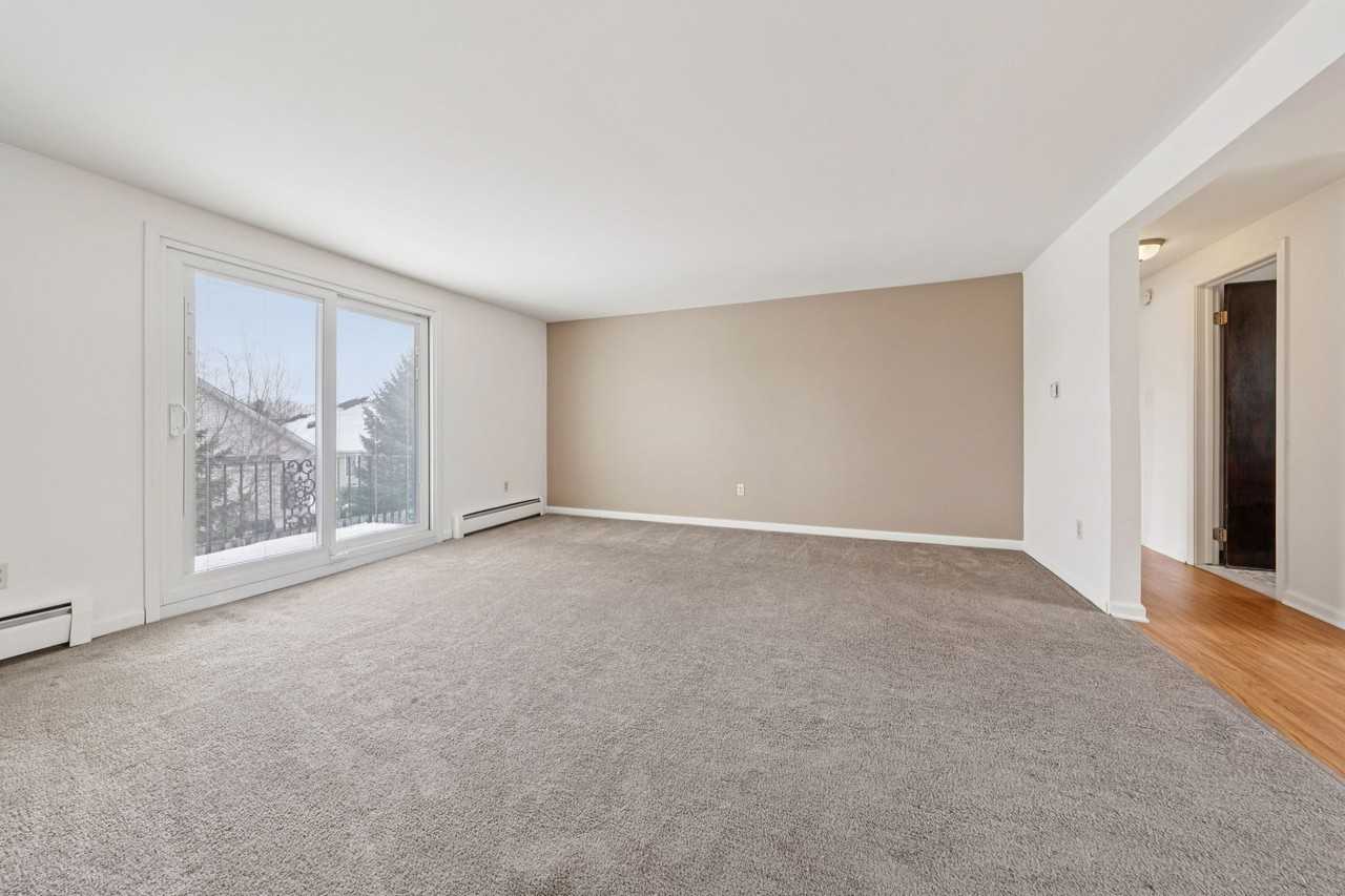 110 Losson Rd #18-02 - Photo 4 of 15