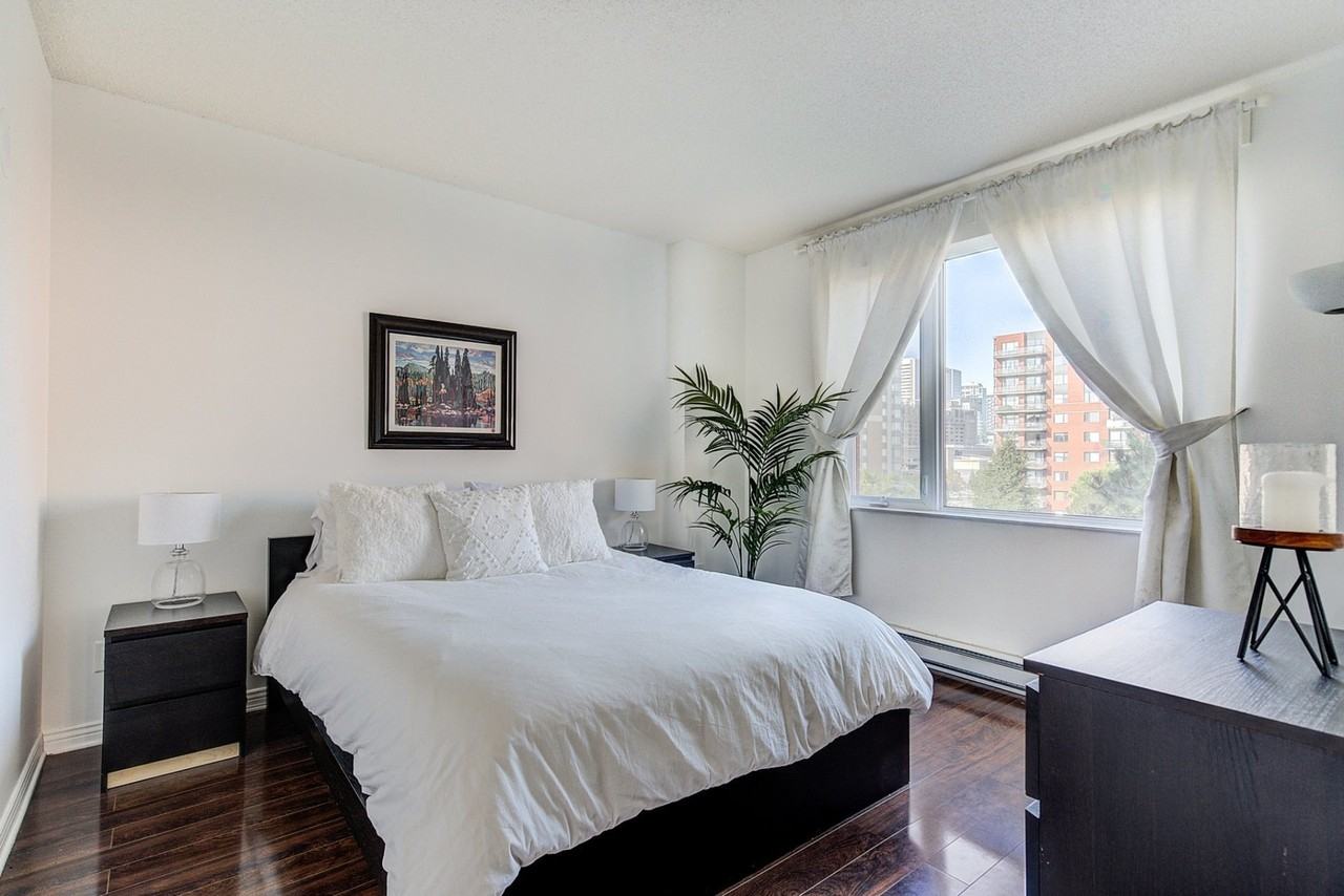 551 Rue De La Montagne - Photo 7 of 25