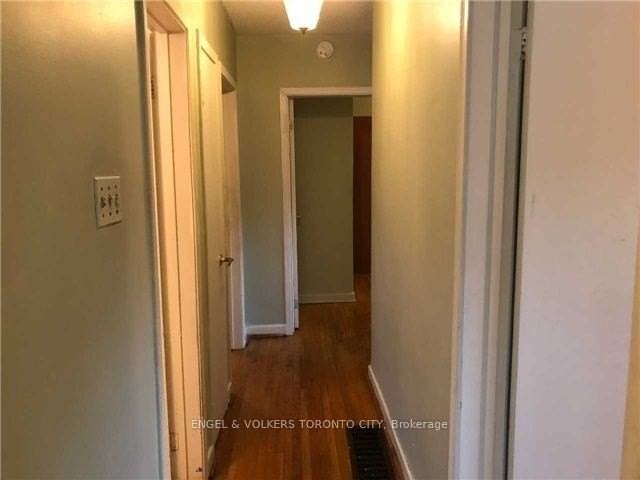 236 Anzac Rd - Photo 7 of 11