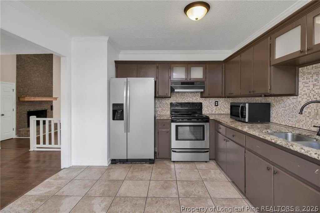 353 Bahama Loop - Photo 4 of 23