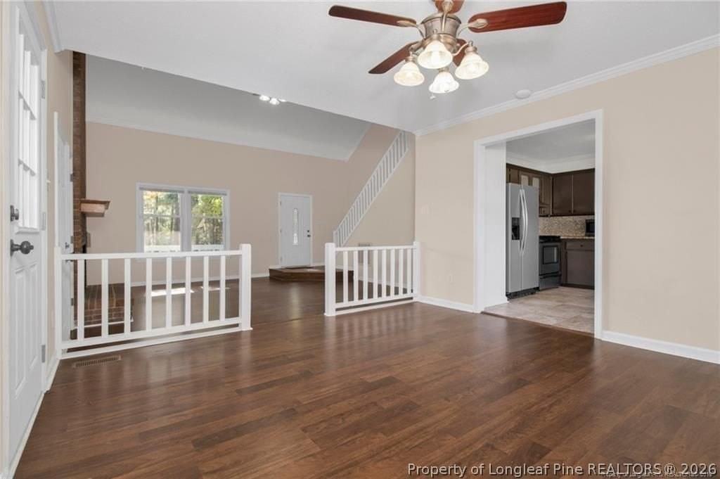 353 Bahama Loop - Photo 5 of 23