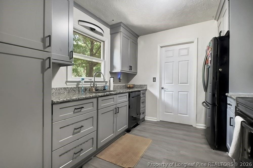 5487 Bush Ct - Photo 4 of 21