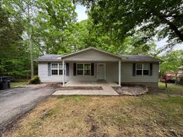 featured image of 33 Wisteria Ln