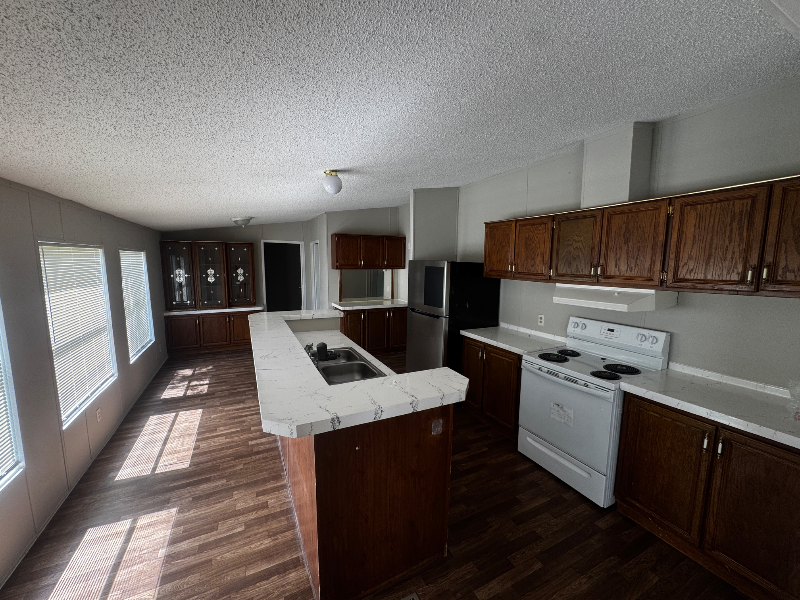 144 Fox Meadow Dr - Photo 4 of 16