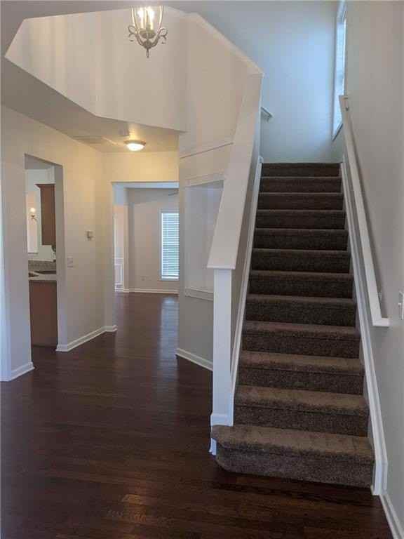 5615 Crestwick Way - Photo 7 of 17