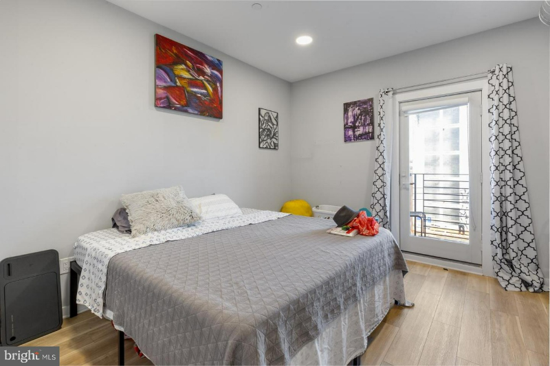 102 W Berks St, Philadelphia, Pa 19122, Usa #205 - Photo 4 of 15