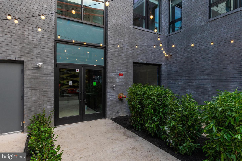 102 W Berks St, Philadelphia, Pa 19122, Usa #404 - Photo 2 of 20