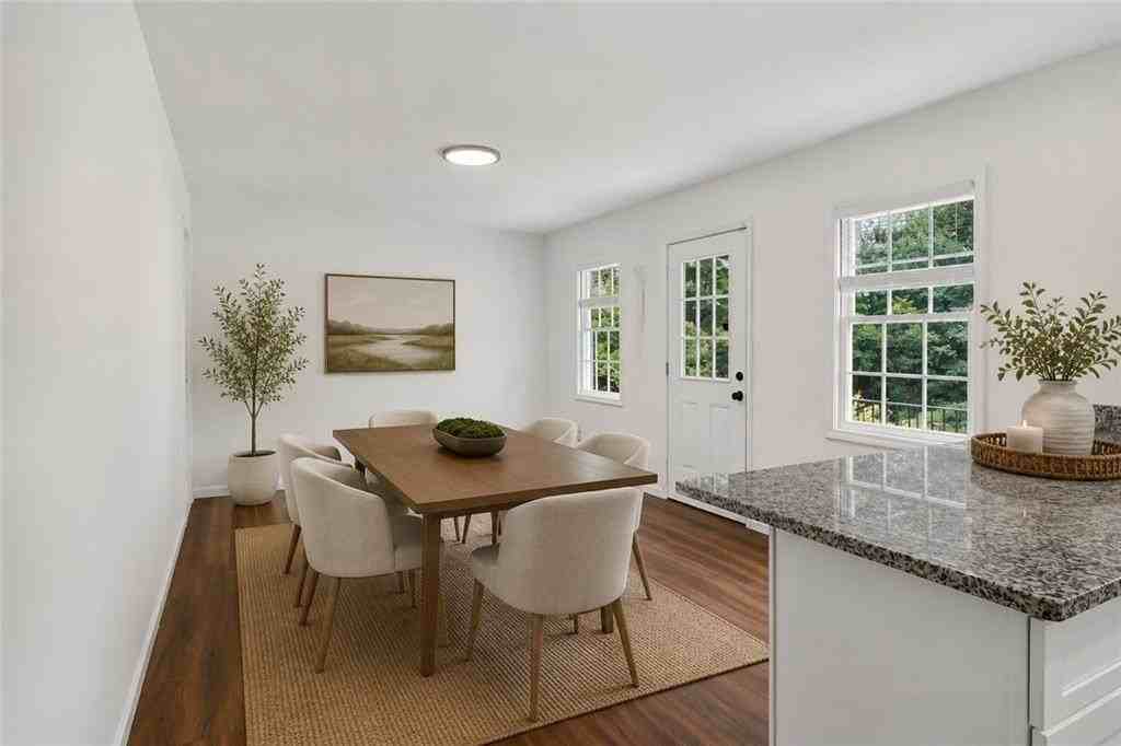 2495 Whites Mill Rd - Photo 4 of 30