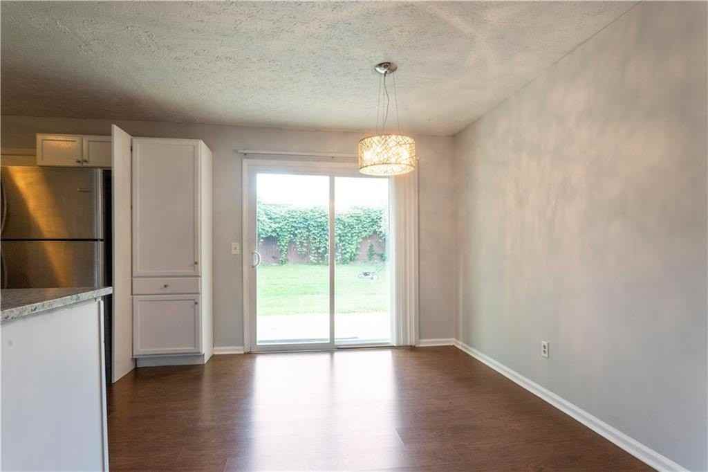 1441 Springleaf Cir Se - Photo 5 of 22