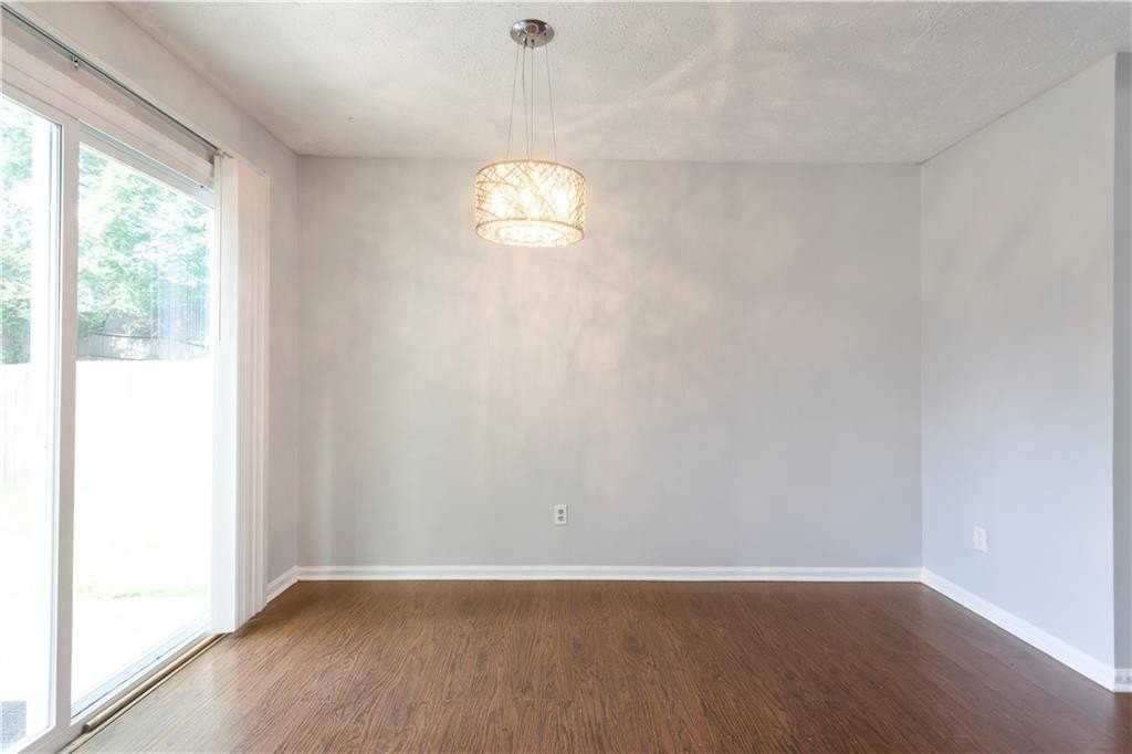 1441 Springleaf Cir Se - Photo 6 of 22
