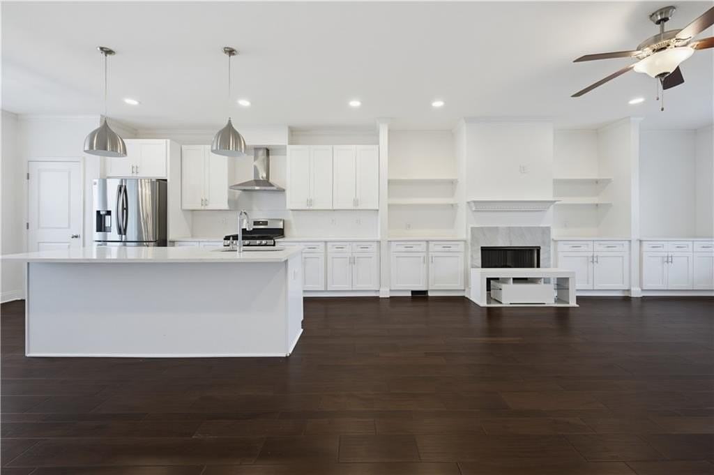4915 Wil Ray Ln - Photo 6 of 43