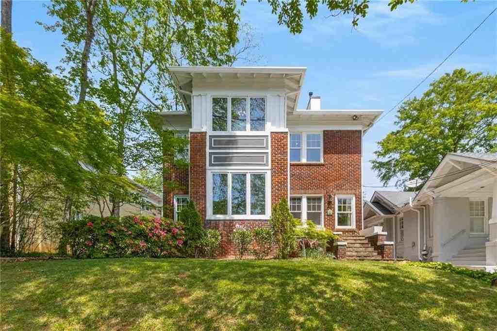 648 Cresthill Ave Ne - Photo 6 of 48