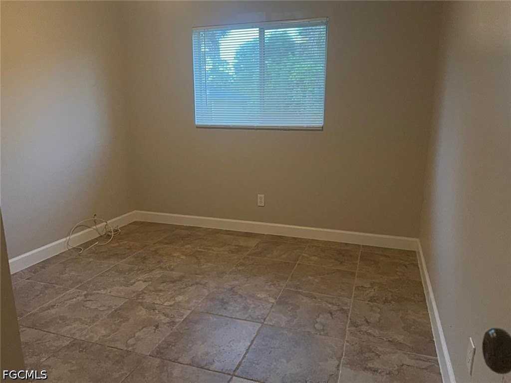 5130 30th St Sw - Photo 6 of 11
