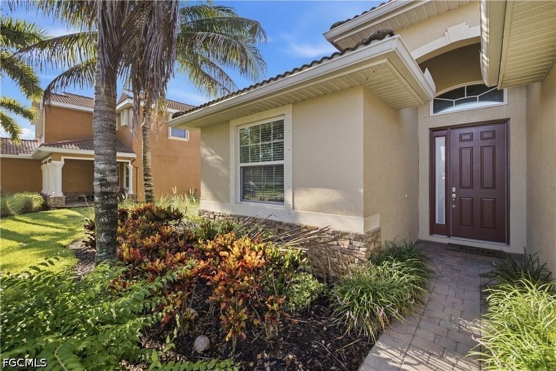 13390 Seaside Harbour Dr - Photo 3 of 37