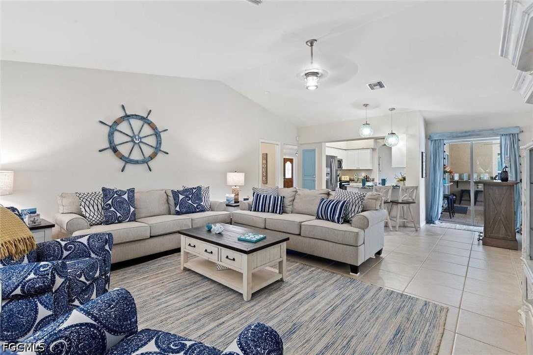4810 Sw 25th Pl - Photo 5 of 29