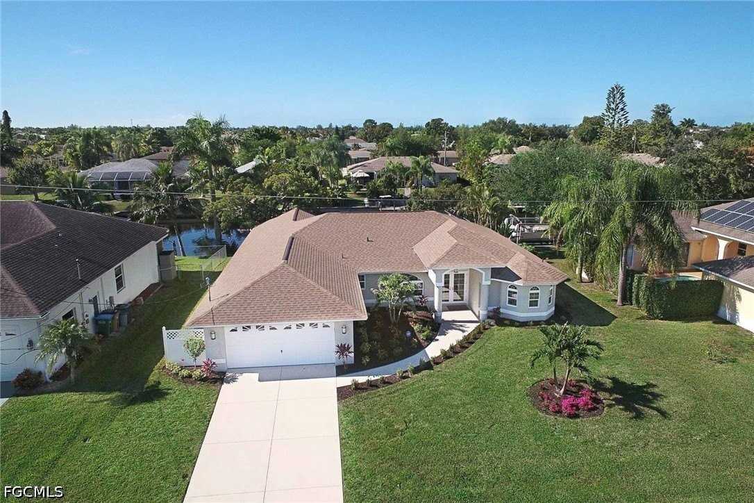4138 Sw 5th Ave - Photo 4 of 23