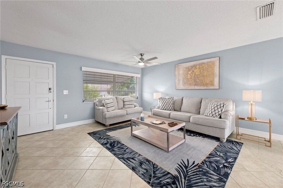 5240 Sw 2nd Pl - Photo 6 of 41